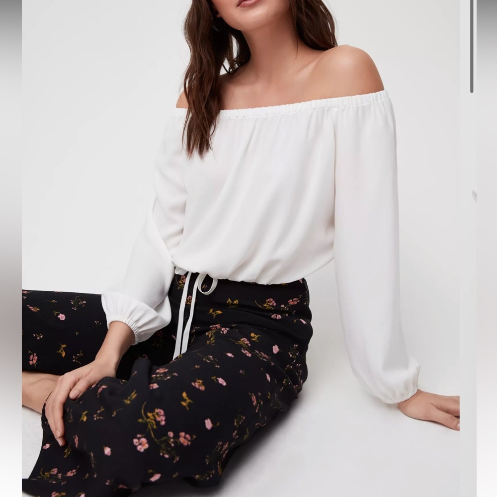 Aritzia | Tops Aritzia | wilfred |Eleanora Blouse Blue small